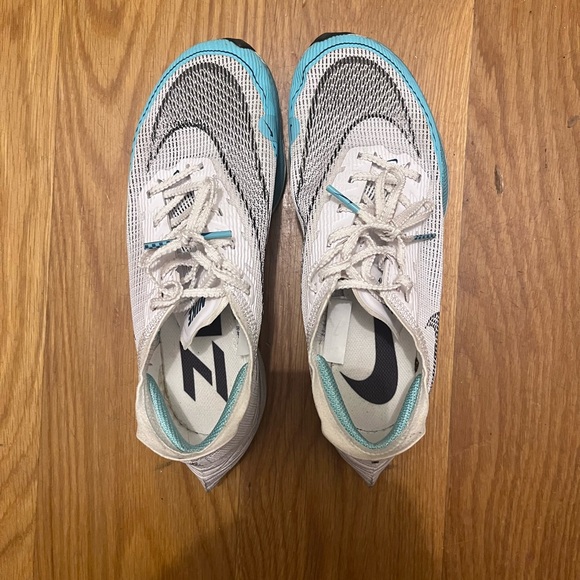 Nike ZoomX Vaporfly Next% 2 - Picture 1 of 5